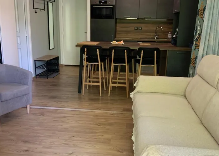 A Cote De La Baie De Canche-Appt 4Pers-Linge Compris-Lits Faits-2Chb, 2Sdb-3Lits- Piscine-Tennis-Parking