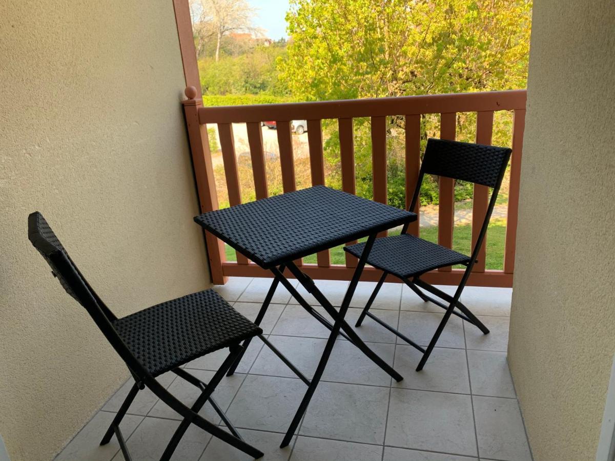 A Cote De La Baie De Canche-appt 4pers-linge Compris-lits Faits-2chb, 2sdb-3lits- Piscine-tennis-parking * Le Touquet