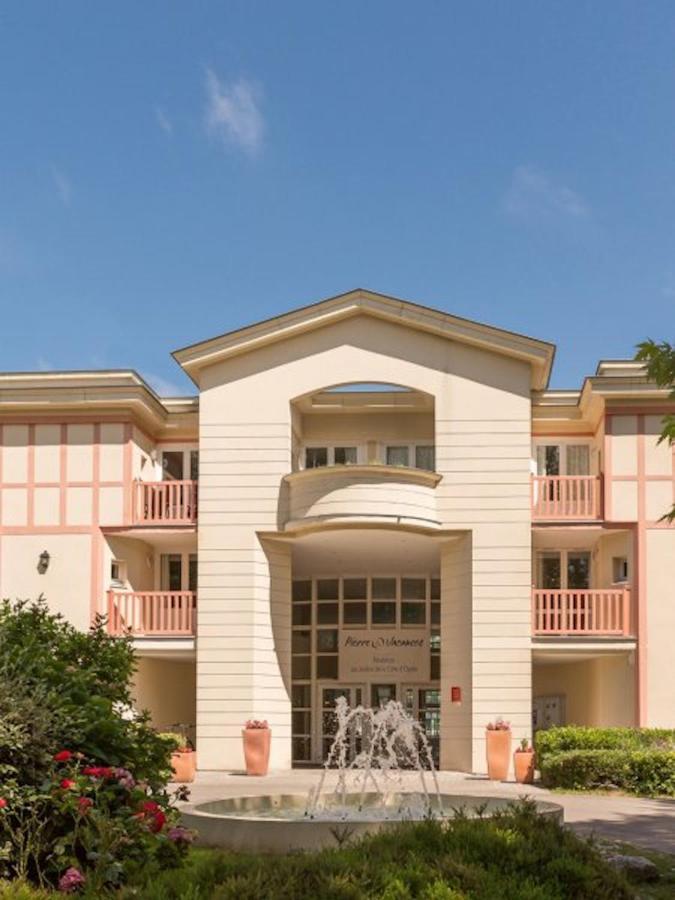 Apartment A Cote De La Baie De Canche-appt 4pers-linge Compris-lits Faits-2chb, 2sdb-3lits- Piscine-tennis-parking *