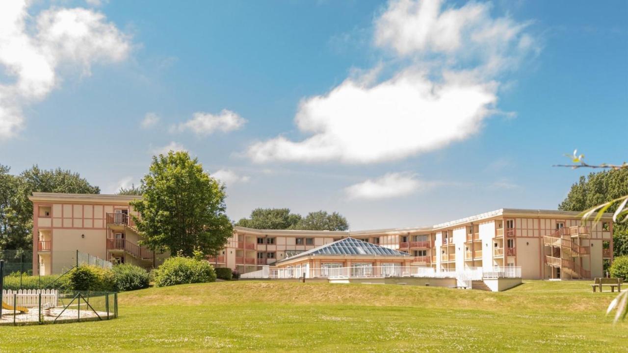Apartment A Cote De La Baie De Canche-appt 4pers-linge Compris-lits Faits-2chb, 2sdb-3lits- Piscine-tennis-parking *
