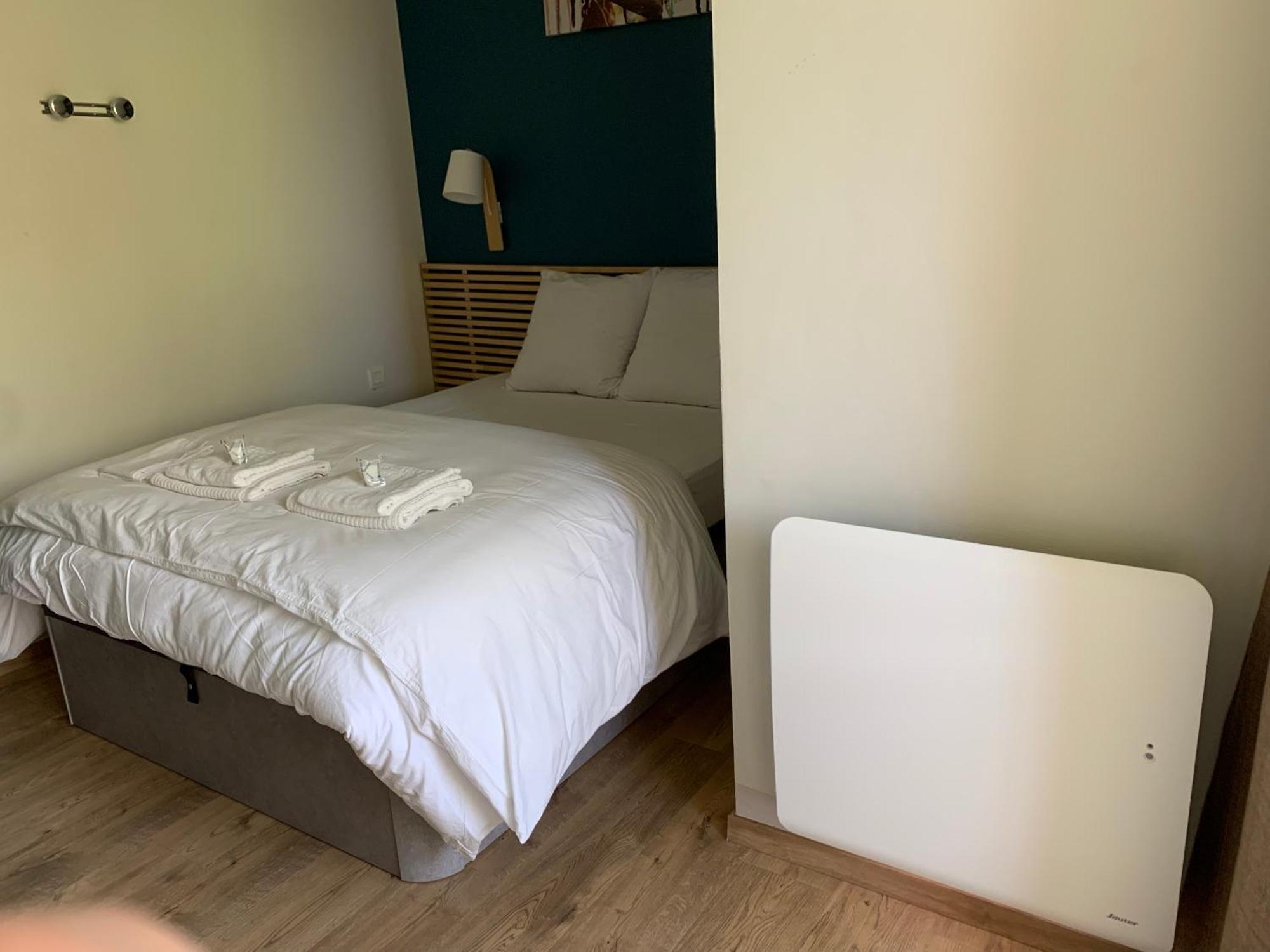 Apartment A Cote De La Baie De Canche-appt 4pers-linge Compris-lits Faits-2chb, 2sdb-3lits- Piscine-tennis-parking *